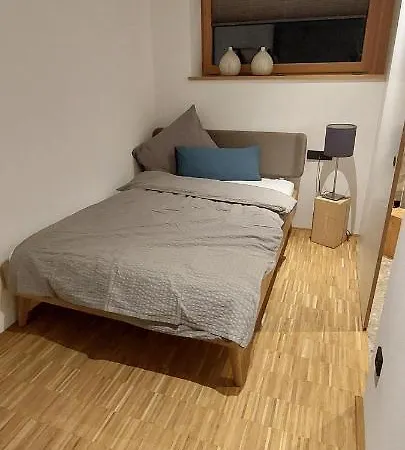 Holzer 2.0 Apartment